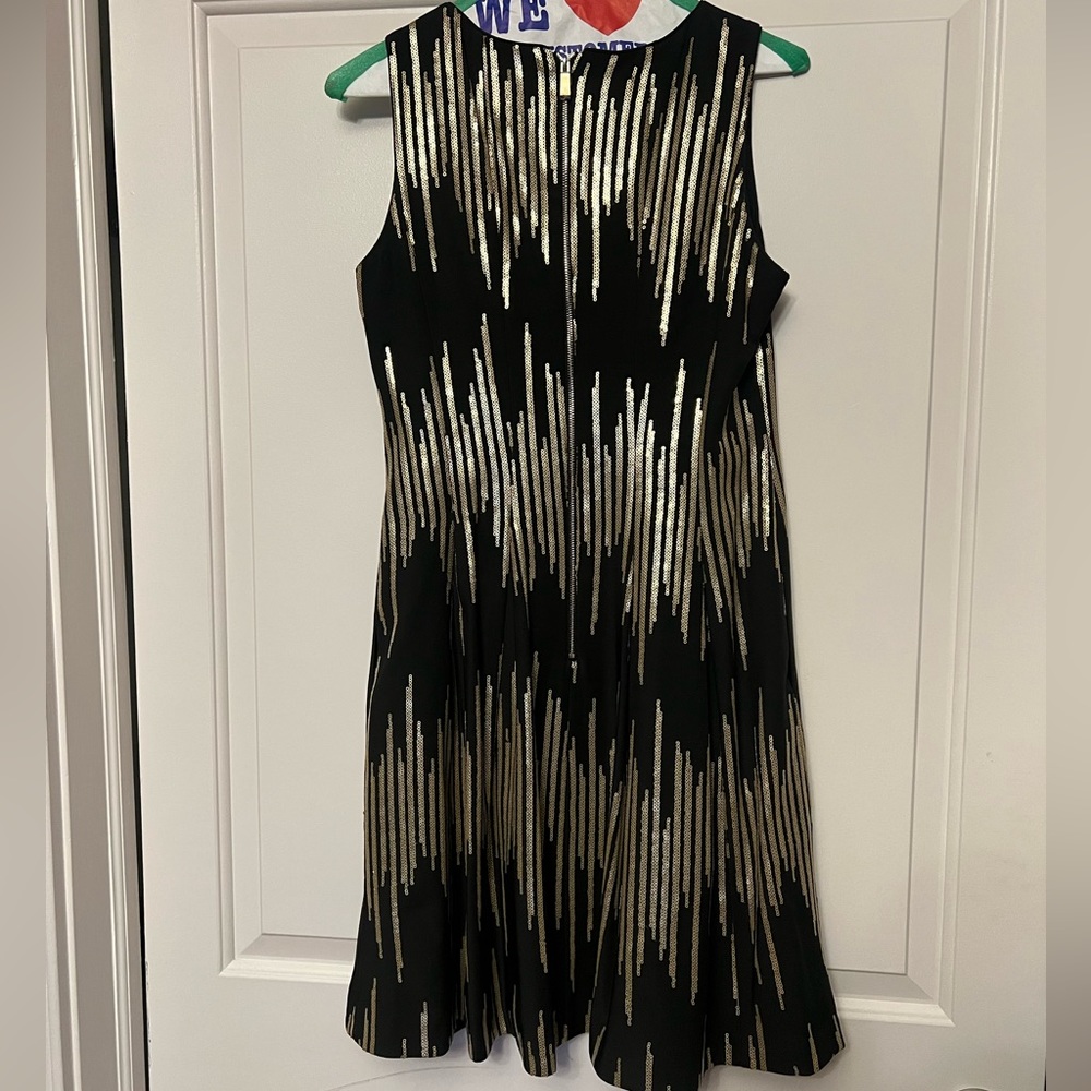 Vince Camuto Gold Sequin Black Fit and Flare Dress Sz 6